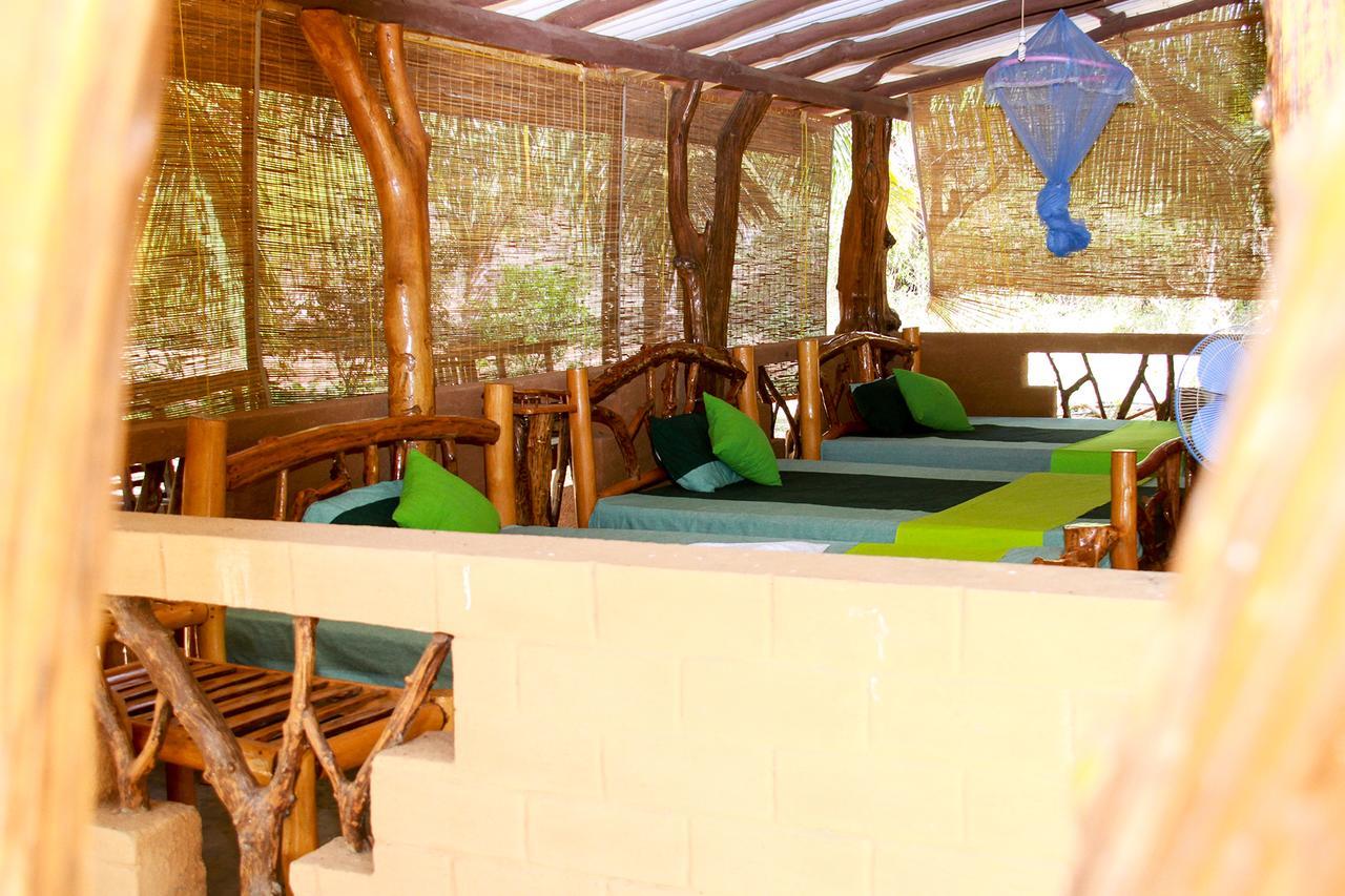 Yalaway Nature Villa Tissamaharama Exteriör bild